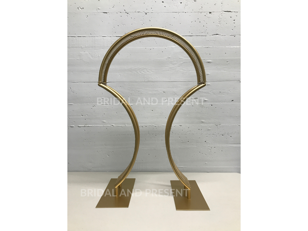 Gold Tall Tabletop Arch Stand for Wedding Centerpieces Table Decorations –  Bridal and Present