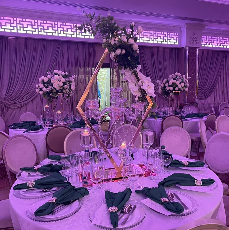  Purple And Gold Decorations