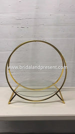 Load and play video in Gallery viewer, Sturdy hoop cake stand for wedding is perfect for wedding table arrangements. Inspired by wedding centerpiece ideas, DIY wedding centerpieces for round tables by using our tall gold centerpieces, flower column stands and boho wedding centerpieces at bridal shower, wedding reception, rehearsal dinner parties, and events.
